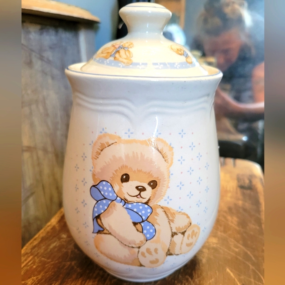 Vintage Tienshan stoneware teddy bear jar with lid cute 7×3